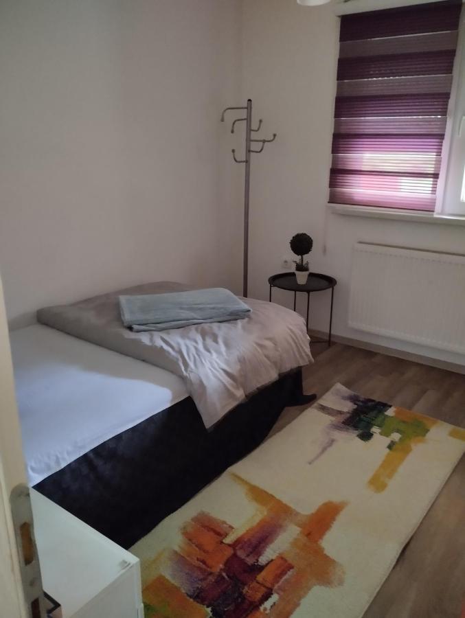 Apartman All Seasons Hotonj Екстериор снимка